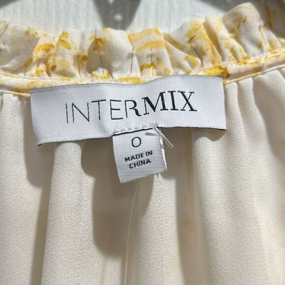 NWT Intermix Yellow Silk Top/Blouse, Size 0 - Picture 8 of 14